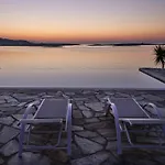 Sundy Agia Irini (Paros)