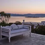 Sundy Villa *