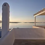 Sundy * Agia Irini (Paros)