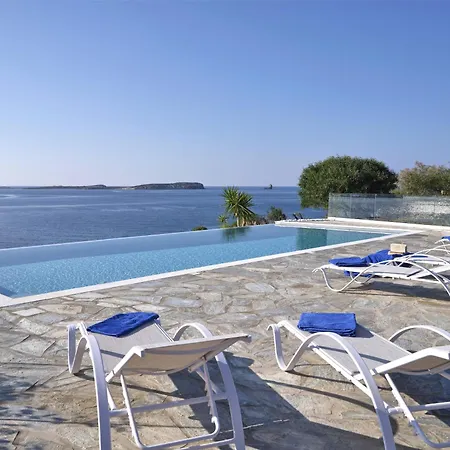 Sundy * Agia Irini (Paros)