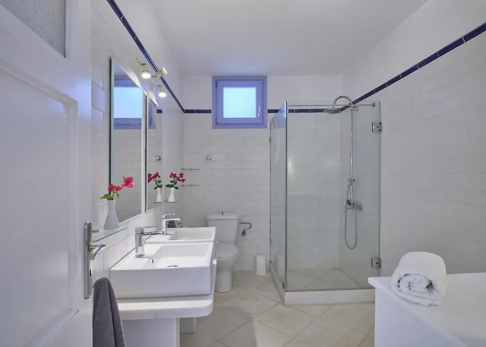 Sundy * Айя-Ирини-Парос